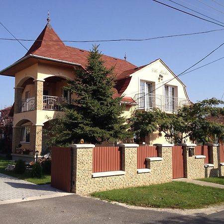 Villa Monika Keszthely Buitenkant foto