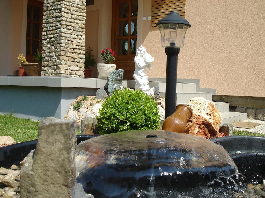 Villa Monika Keszthely Buitenkant foto