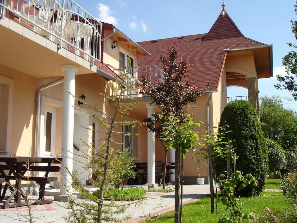 Villa Monika Keszthely Buitenkant foto